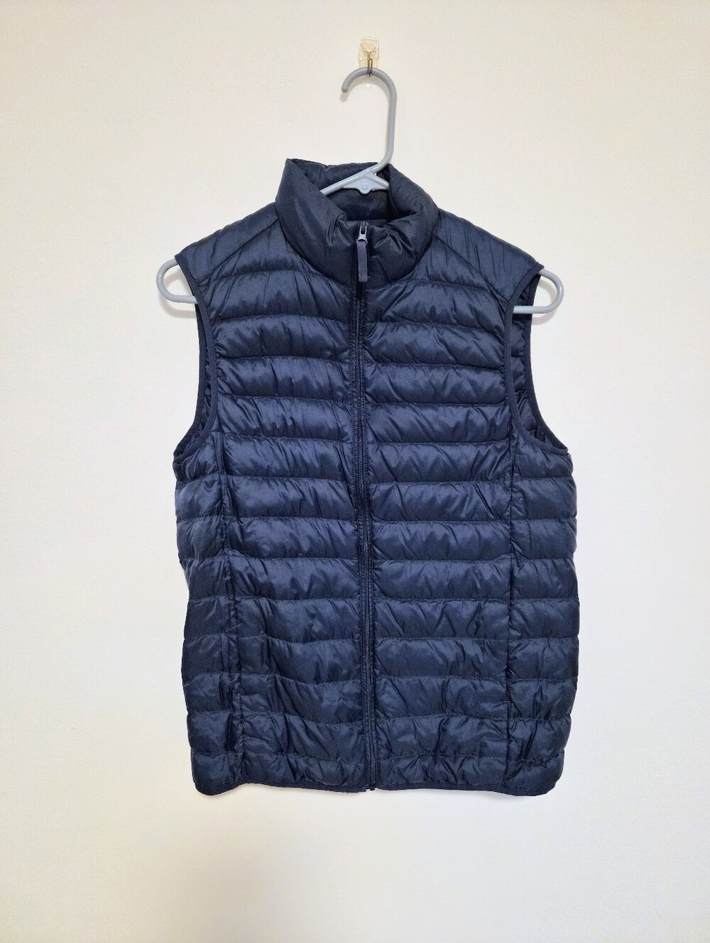 Uniqlo Ultra Light Down Vest Dark Navy Size XS